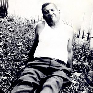 Arturo Fuente born