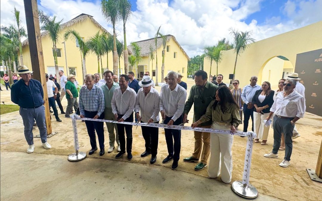 Cigar Family Charitable Foundation Opens New Academy of Arts